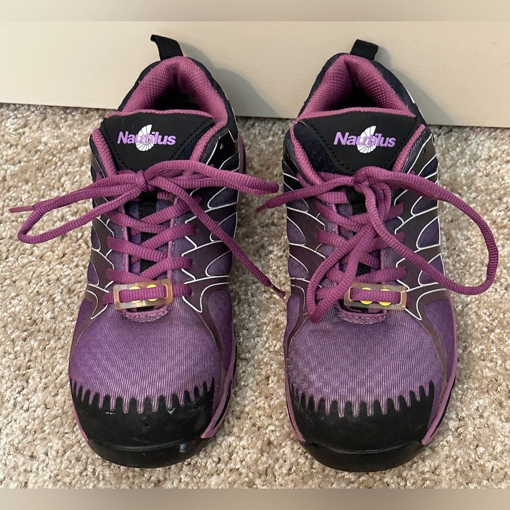 Nautilus Purple Safety Footwear Women's Sz 8